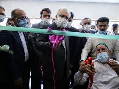 افتتاح سه طرح درمانی در میبد با حضور وزیر بهداشت
